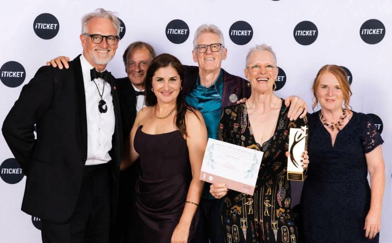 Kerikeri cast with award-winning God of Carnage