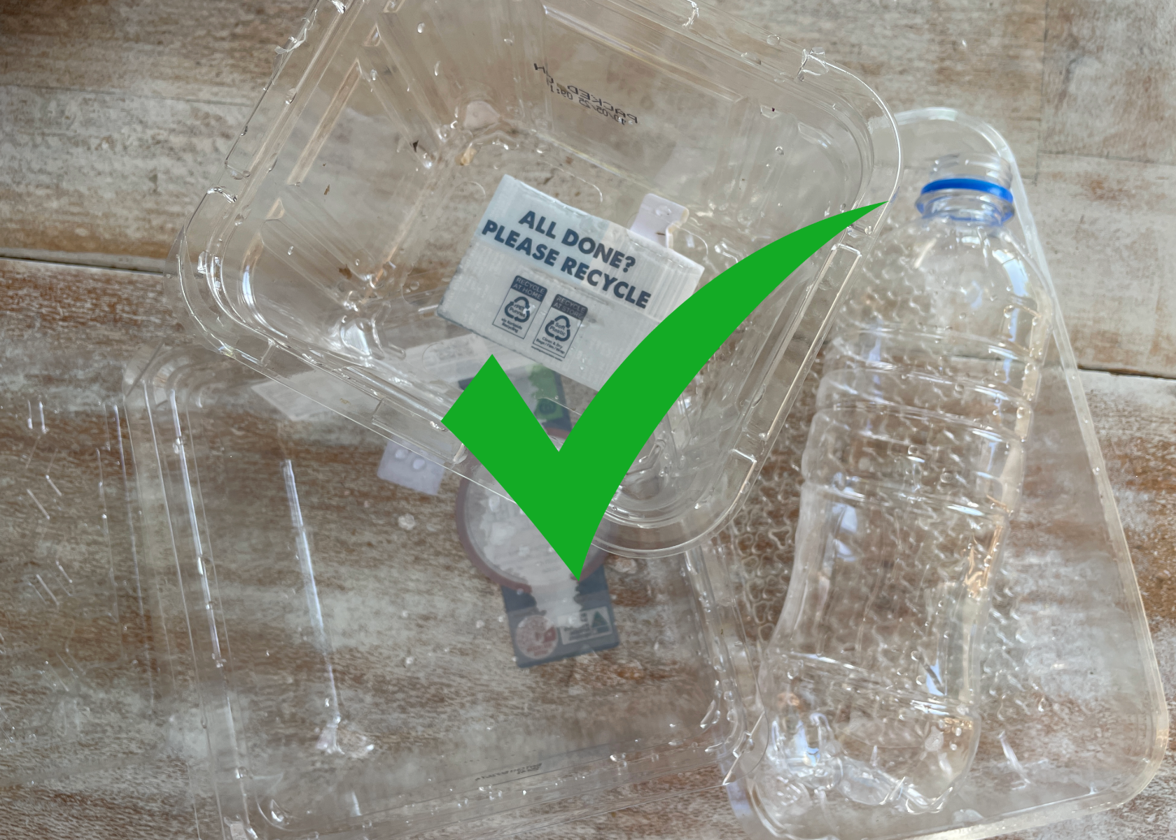 Examples of no 1 clear plastics that can be recycled